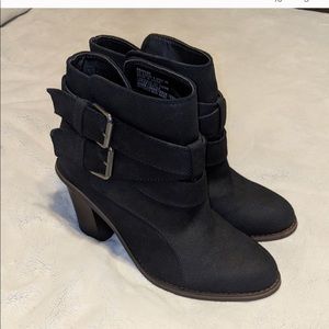 JusFab Black Buckle Boots